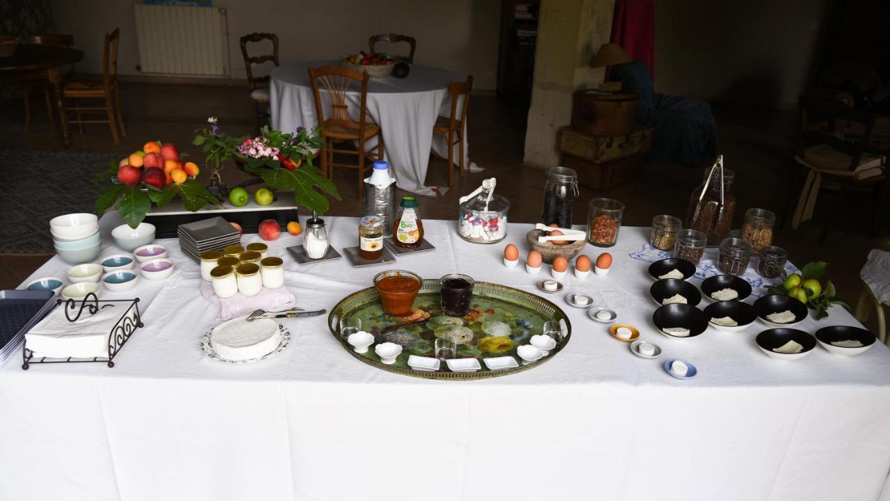 La Bergerie De L'Etang Bed & Breakfast Montels  Eksteriør bilde
